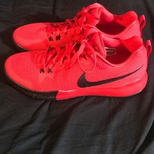 Nike ZoomLive shoes Sz 15